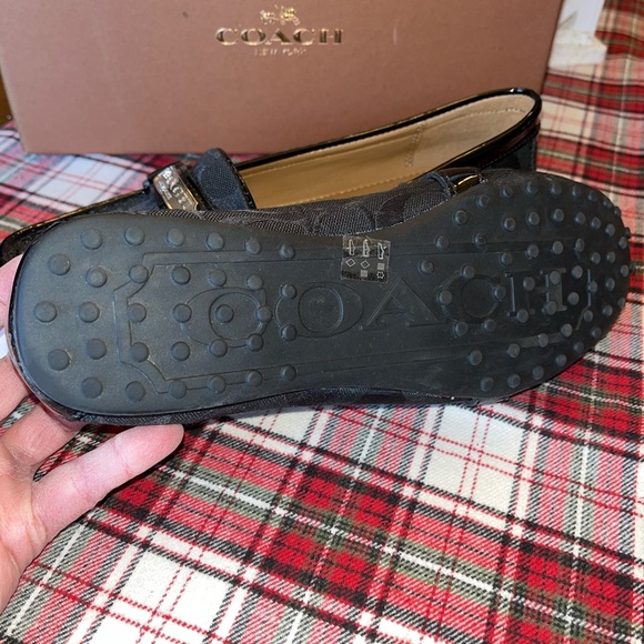 Coach Felisha Black signature C Loafers Size 9M WITH BOX! NEW!! - Picture 4 of 5